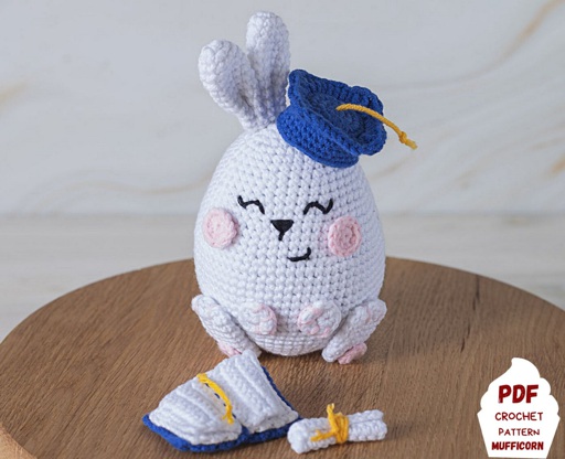Graduation crochet bunny pattern, Kawaii amigurumi bunny pattern ...